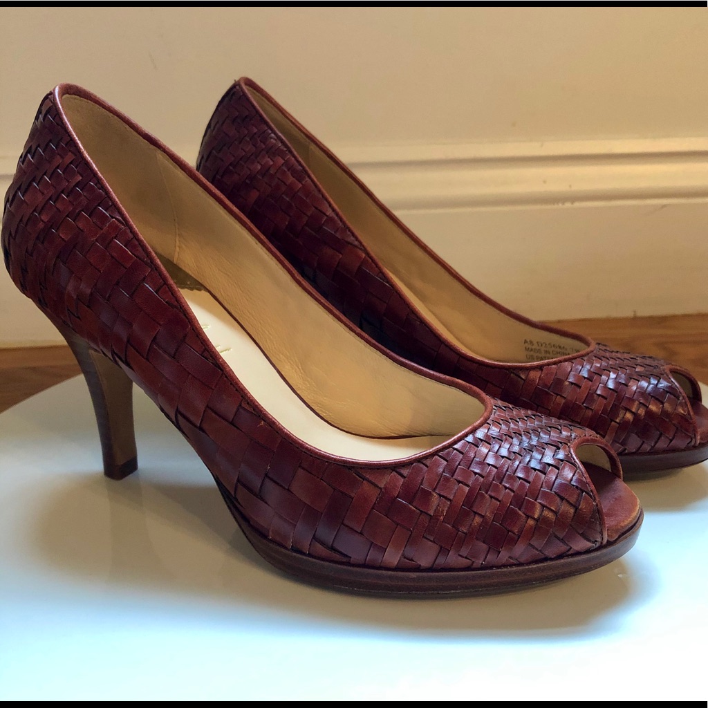 Cole Haan Woven Leather Heels: Nike Air 7b